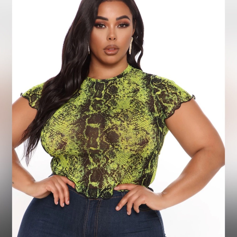 Snake print top